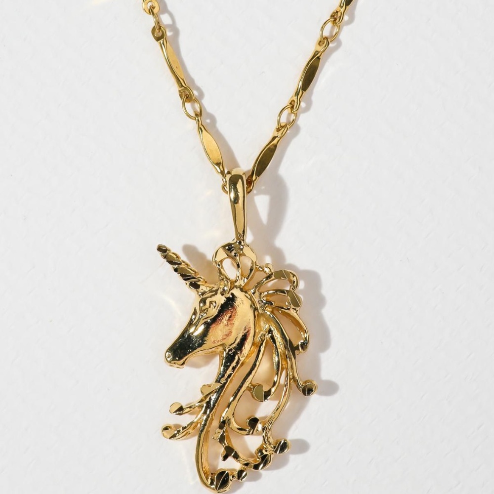 new vanessa mooney  LUCILLE UNICORN NECKLACE